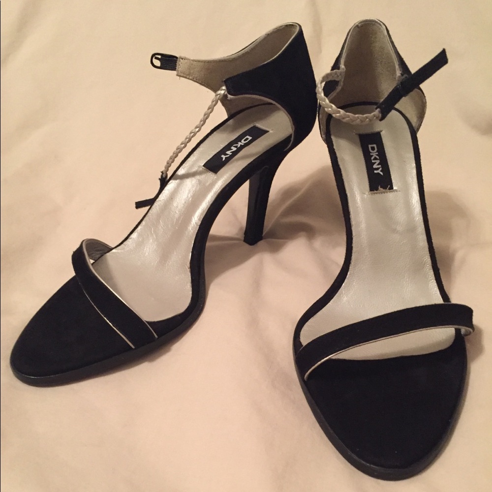 Black heel silver details